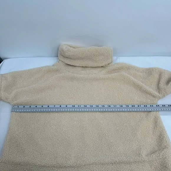 Tuckernuck Pullover Sweater Size M Cream Teddy Fleece Rollins Funnel Neck Boxy - Picture 5 of 9